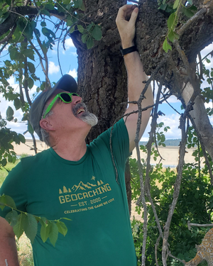 Geocaching Est 2000 Celebration T-shirt